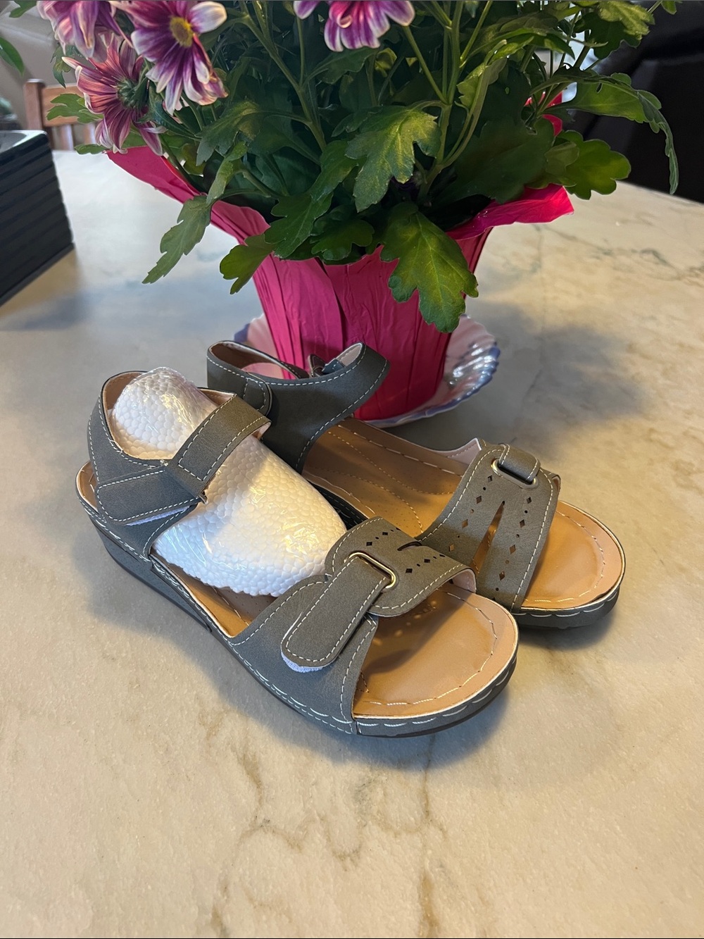 New Comfort Fit Gray Women’s Sandals with Adjustable Straps